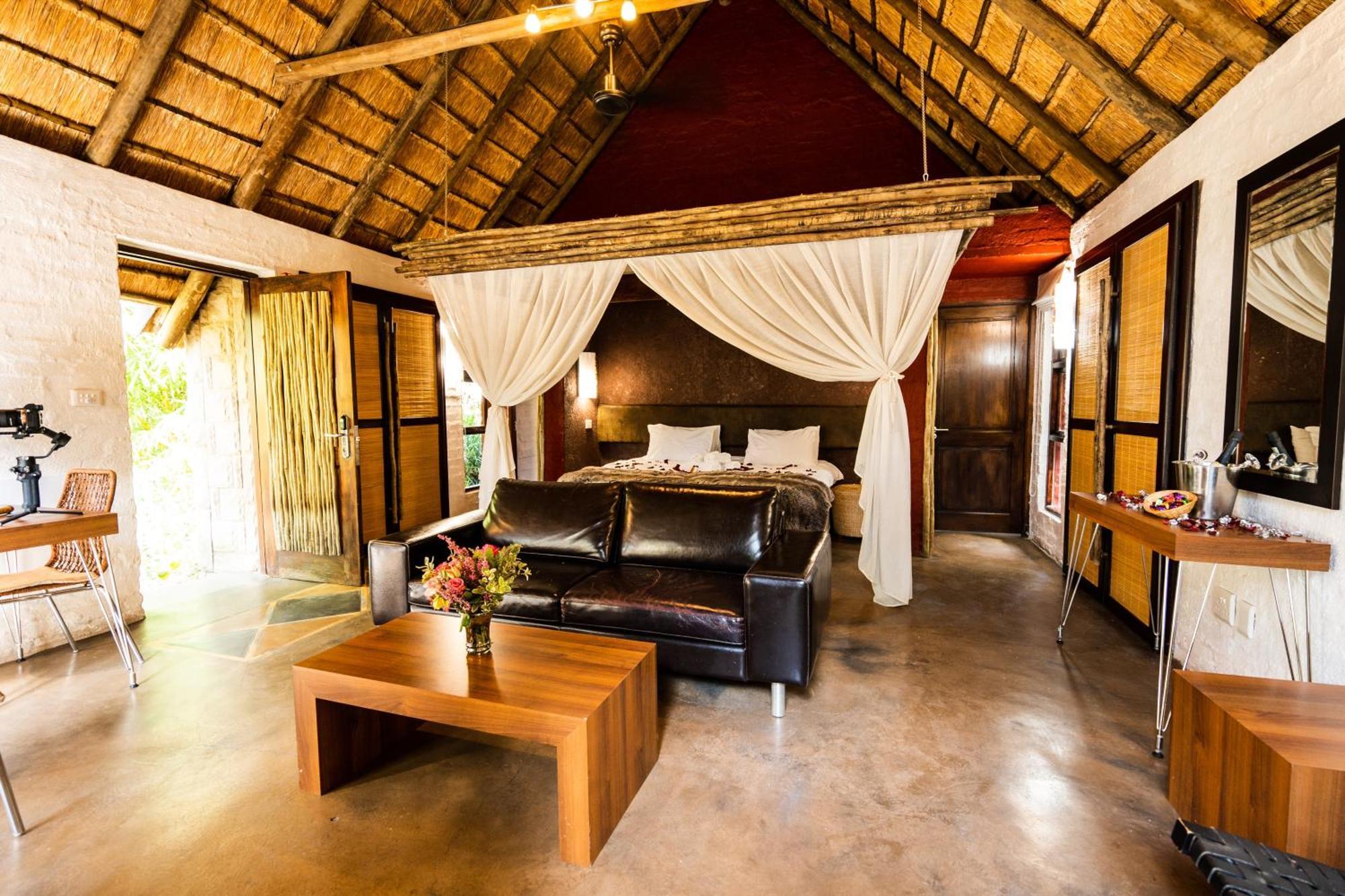 Hakunamatata Lodge & Health Spa/ Wedding & Conference Venue Muldersdrift Exterior foto